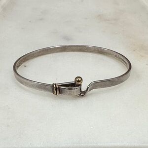 Tiffany & Co Hook & Eye Bangle in Silver + 18k gold Bracelet
